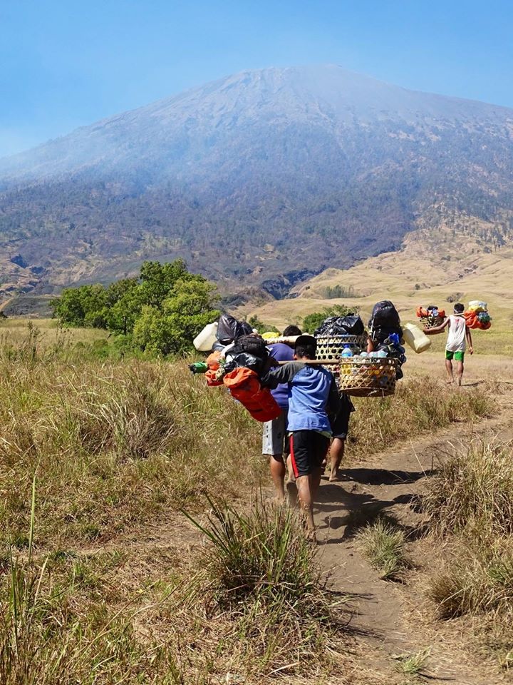 Porter Gunung Rinjani