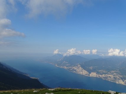 Blick vom Monte Baldo auf Gardasee