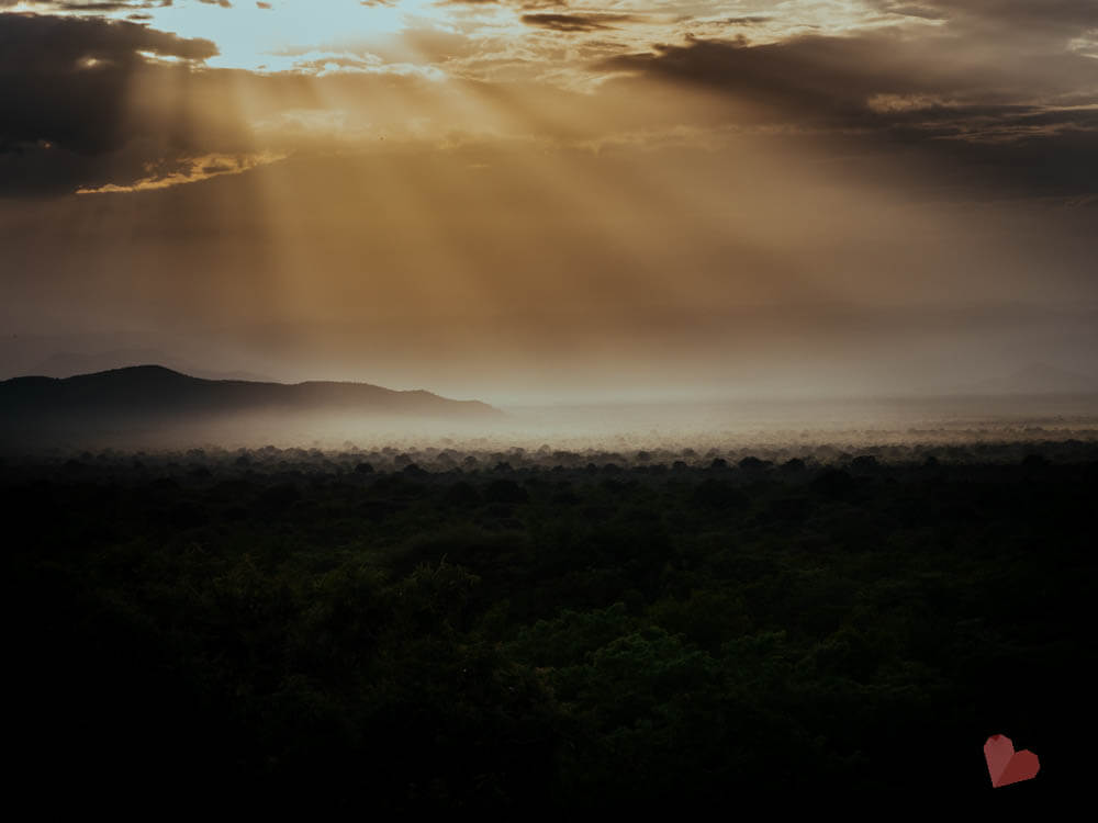 Maweninga Camp Sonnenuntergang über Lake Manyara 