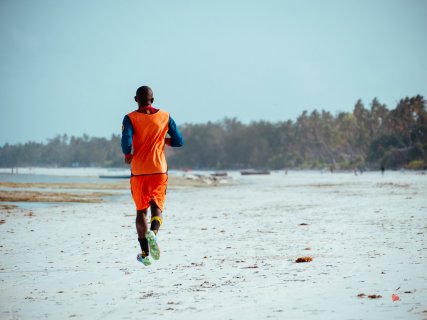 Training am Strand in Matemwe Sansibar