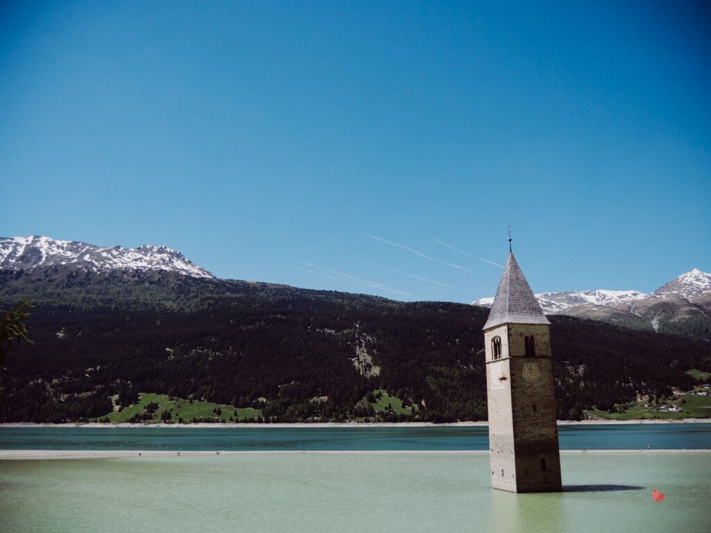 Reschensee - versunkener Turm